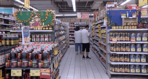 儀征商務(wù)局百萬(wàn)獎(jiǎng)補(bǔ)資金助力批發(fā)零售業(yè)發(fā)展